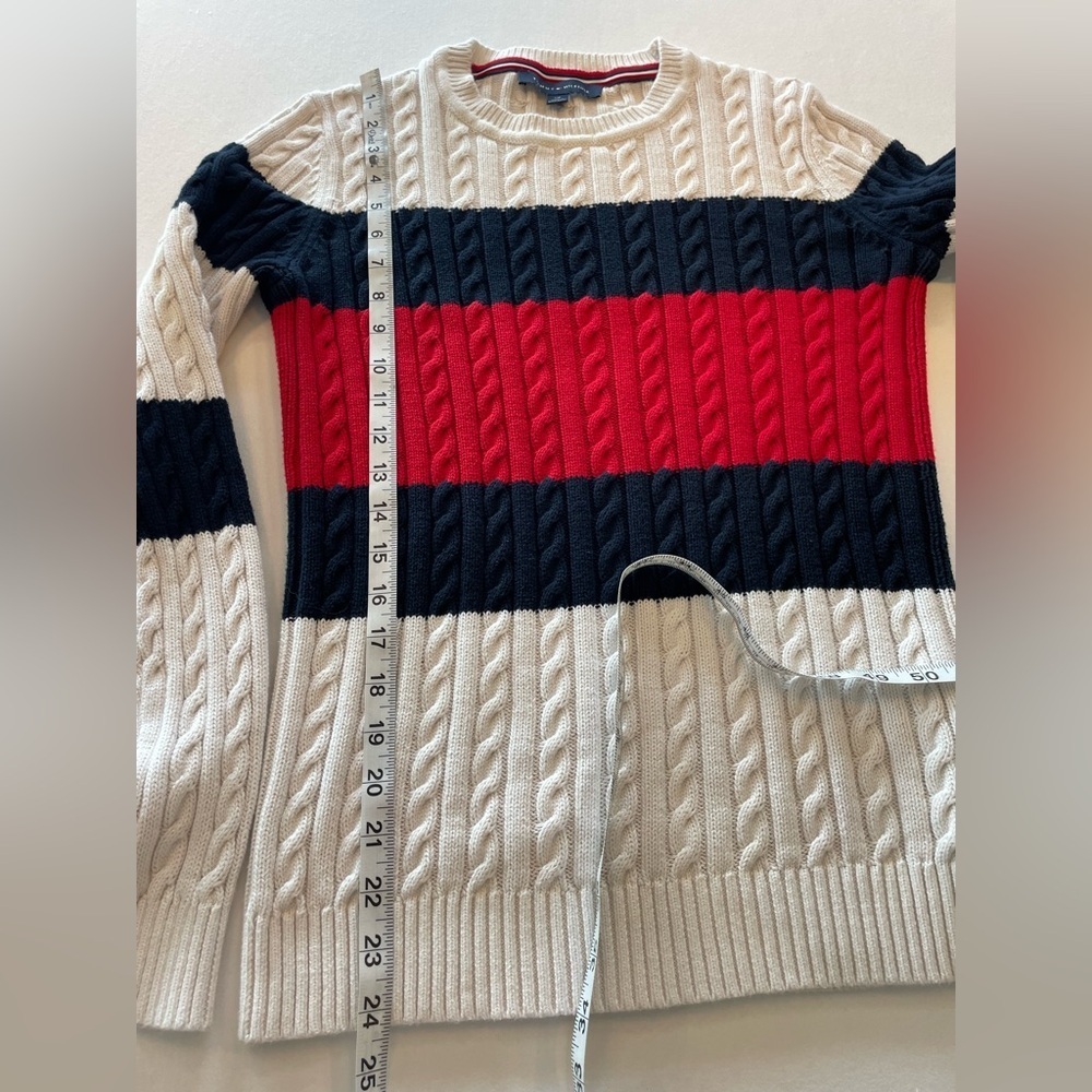 Pristine vintage Y2K, Tommy Hilfiger 100% cotton cable knit flag sweater size S - Picture 5 of 7